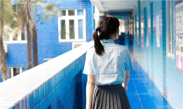 四更镇如何找到一个可以帮助我生孩子的女人？